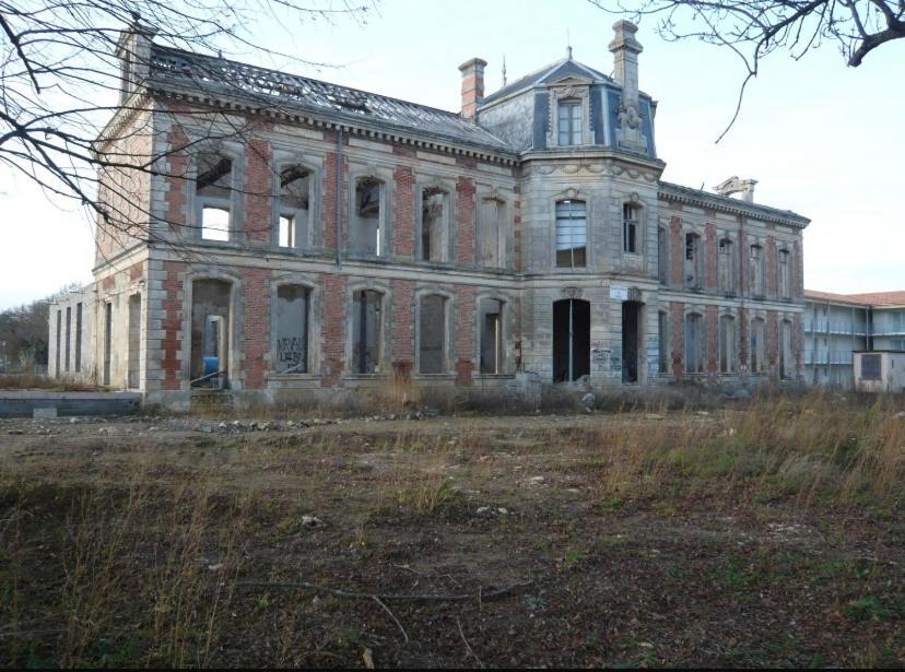 Hotel Et Spa Du Chateau Lagord Exterior photo